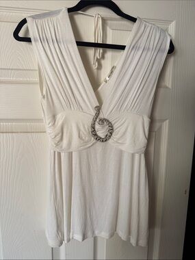 Women's White Sleeveless V-Neck Tunic with Rhinestone Accent